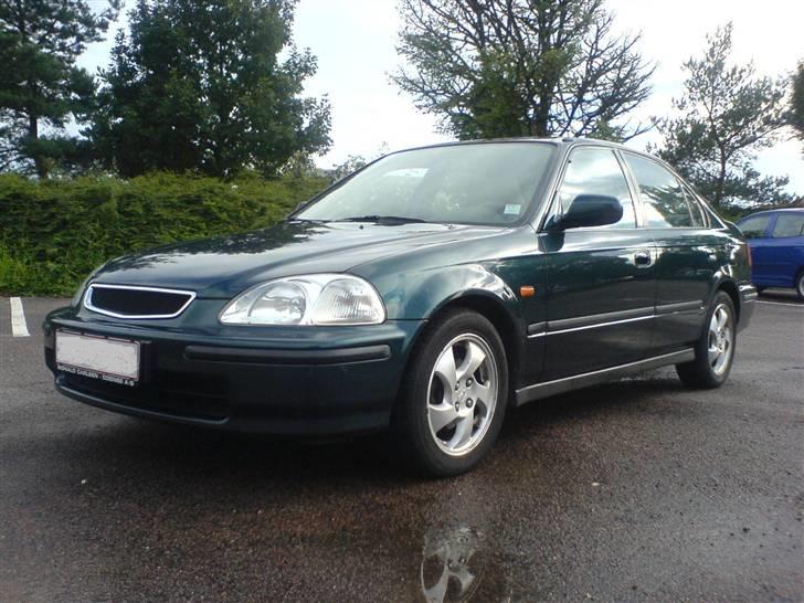 Honda Civic VTi SKADET :( billede 1