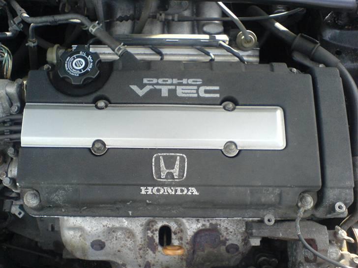 Honda Civic VTi SKADET :( - Den tager bare omdr som fanden :D billede 3