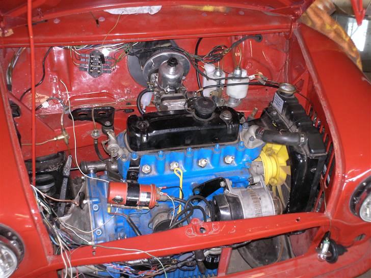 Mini Mini - Billede af motorummet.. billede 8