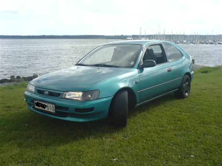 Toyota corolla E10 *SOLGT* billede 2