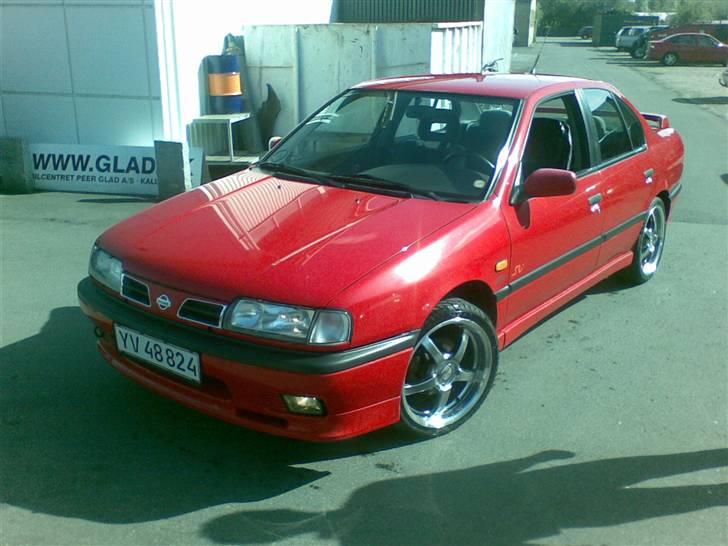 Nissan Primera 2,0 sri SOLGT - nye fælge  billede 1