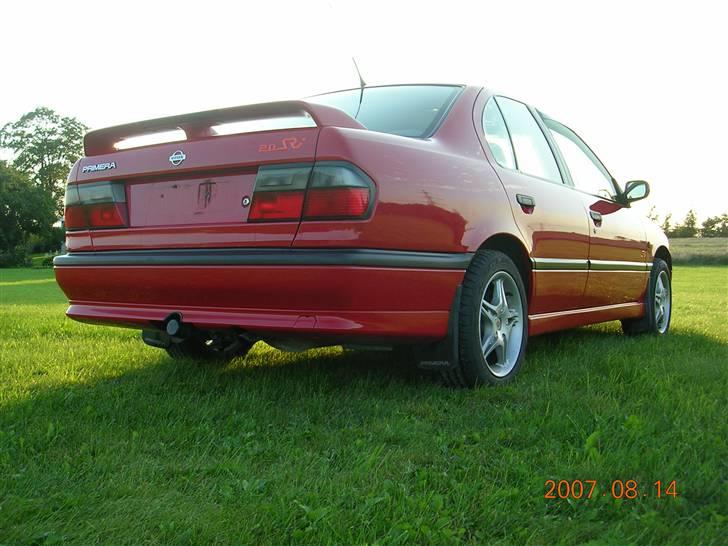 Nissan Primera 2,0 sri SOLGT billede 3