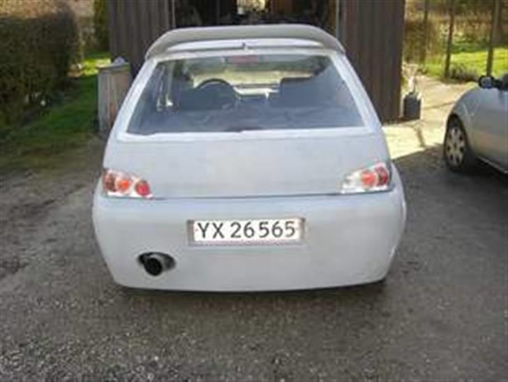 Peugeot 106 16v DK's BREDESTE ! - er ved så bygge bodykit ! :) billede 1