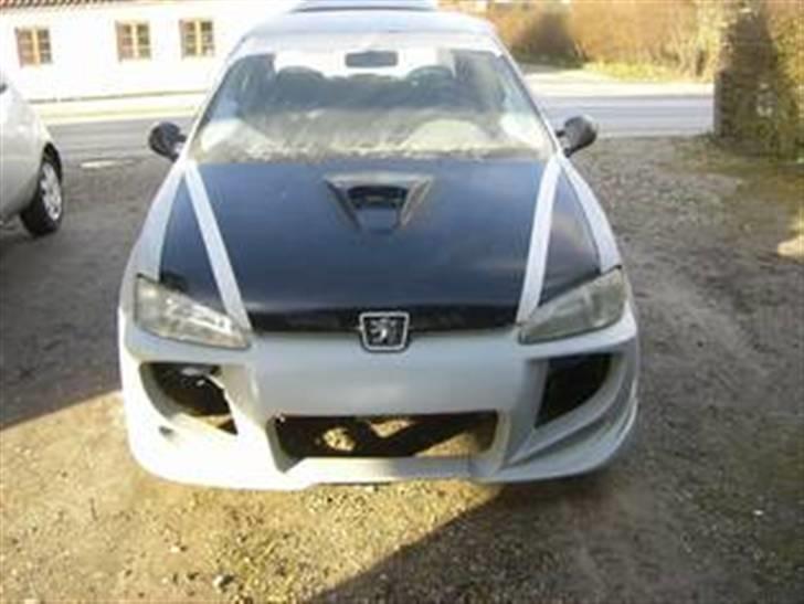 Peugeot 106 16v DK's BREDESTE ! - er ved så bygge bodykit ! :) billede 2