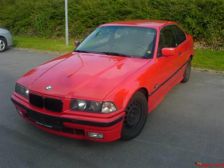 BMW 320i (Solgt) billede 2