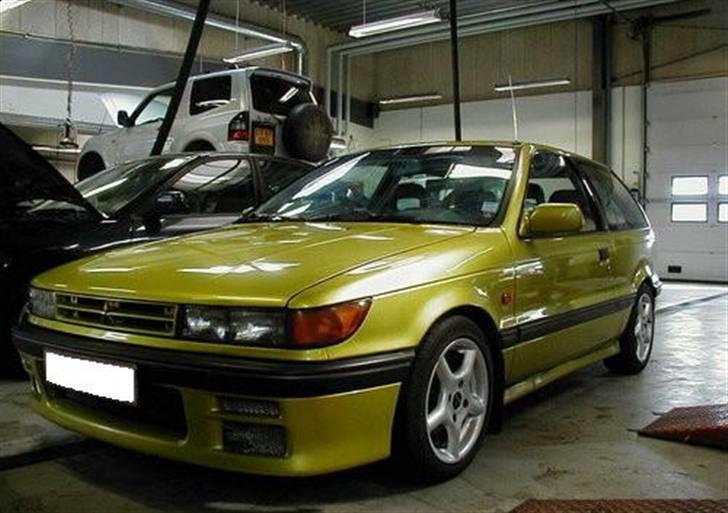 Mitsubishi Colt (Smadret) billede 1