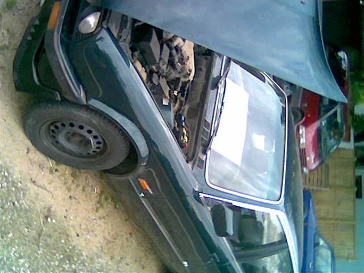 BMW 320i solgt billede 4