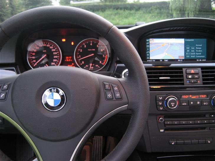 BMW 335i coupé billede 17