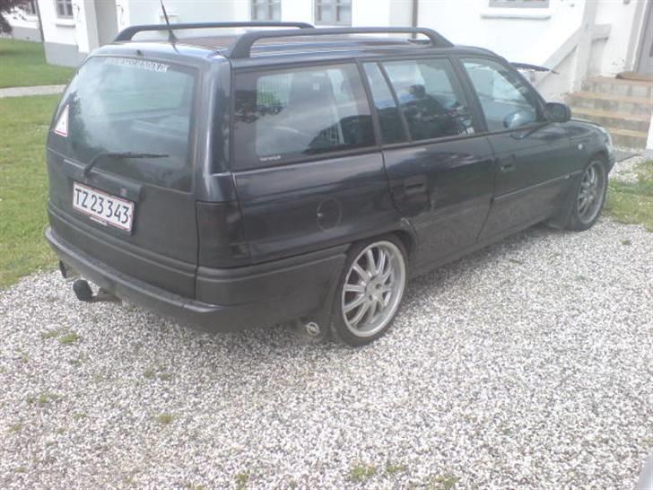 Opel astra f caravan (solgt) billede 9