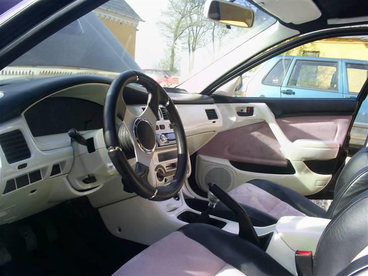 Toyota CarinaE 2.0 GTI -SOLGT- billede 4