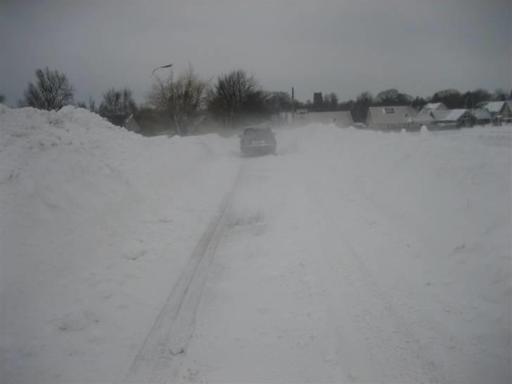 BMW 325 touring - og mere sne billede 6