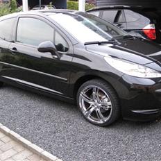Peugeot 207 S16