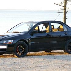 Mitsubishi LANCER EVO IX - (SOLGT)