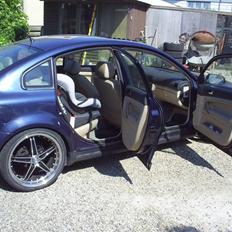 VW  Passat 1.8 t limo