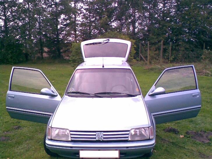 Peugeot 205 1.4 xs Solgt billede 2