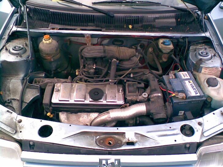 Peugeot 205 1.4 xs Solgt billede 9