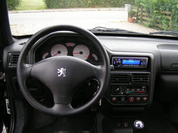 Peugeot 106 GTI S16 billede 9