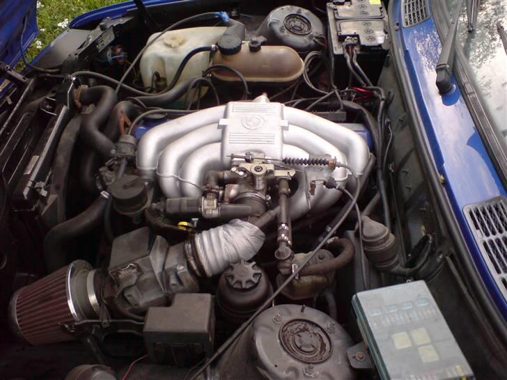 BMW 323i solgt billede 6