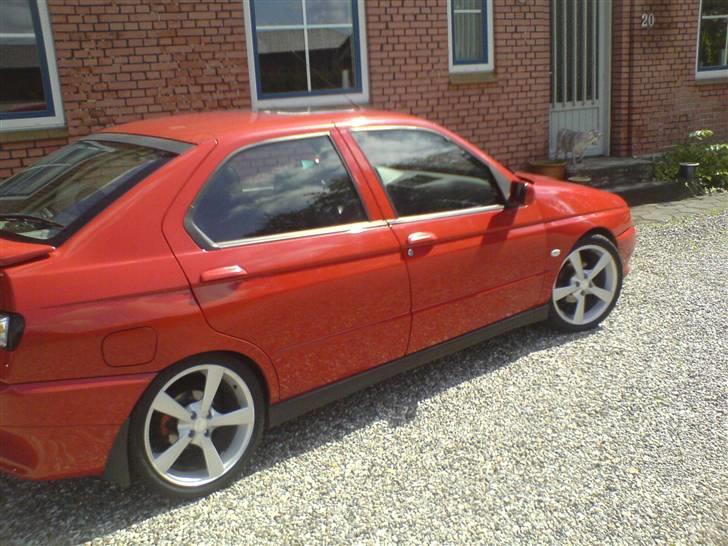 Alfa Romeo 146 billede 5