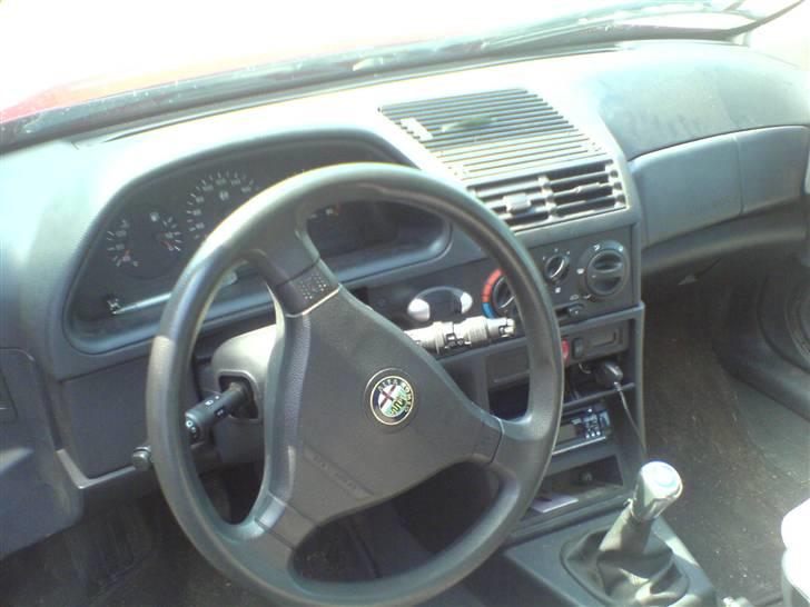 Alfa Romeo 146 billede 7