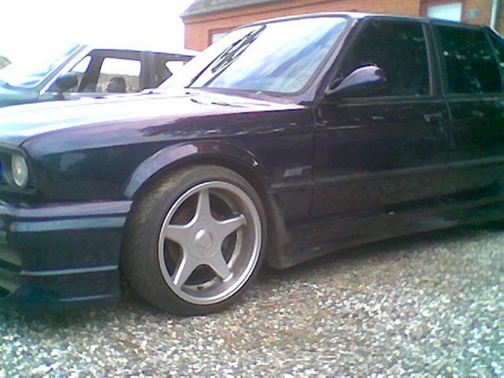 BMW e30 320i solgt billede 4