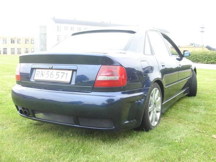 Audi A4 1.8T (Solgt) billede 4