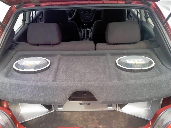 Peugeot 306 XS solgt den 7-2-2008 billede 4