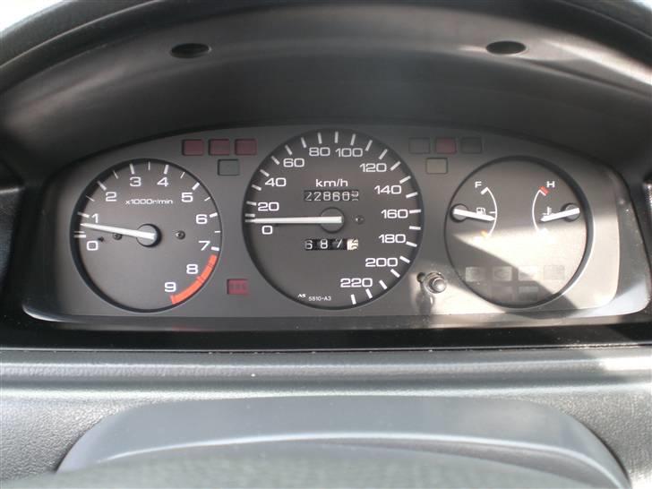 Honda Civic *SOLGT* - Lyden er nu dejlig når den runder 5000 omd, og V-tec slår til. billede 11