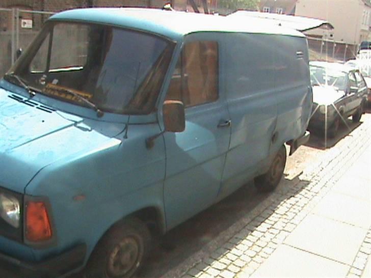 Ford Transit (T's) (Skrottet) billede 1