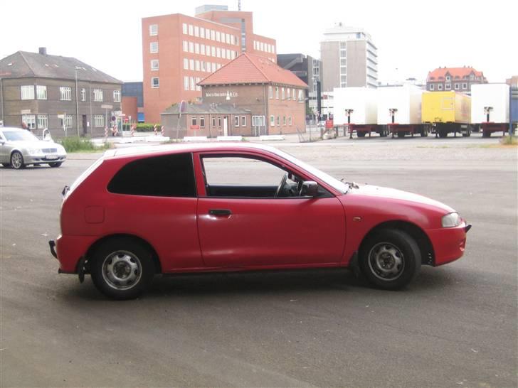 Mitsubishi Colt (DØD) billede 6