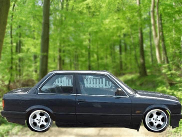 BMW 320i  ***SOLGT*** billede 1