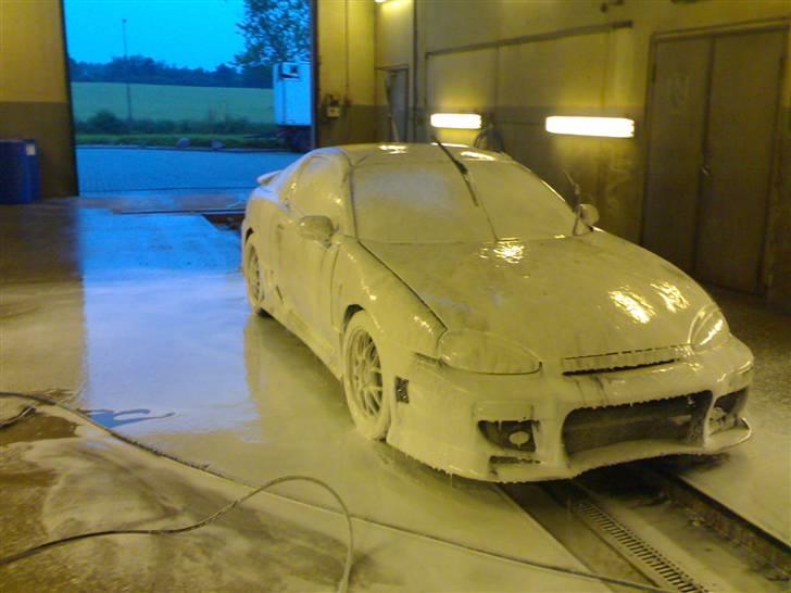 Mazda mx3  - bilen kom lige en tur forbi vaskehalen :D billede 4