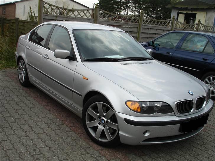 BMW 330 D  E46 * SOLGT* billede 2