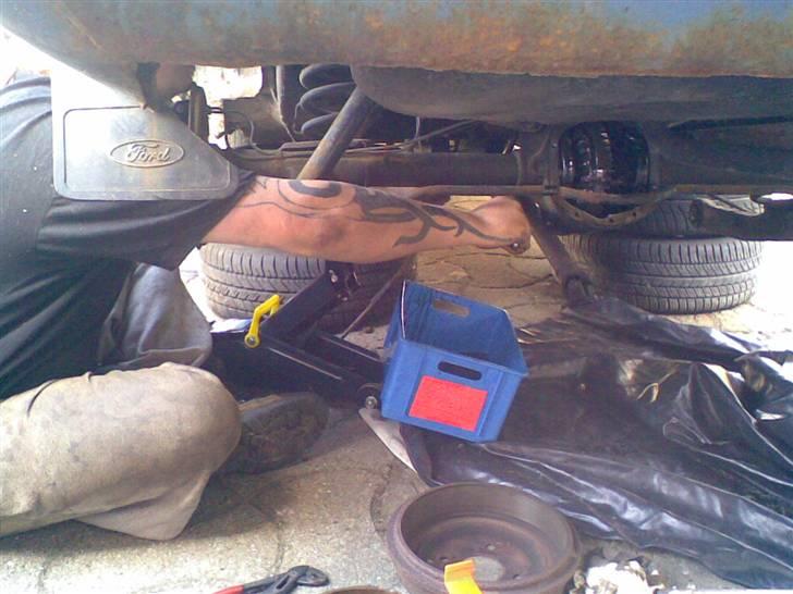 Ford Taunus 2.3 v6 (SOLGT) billede 9