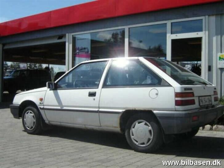 Mitsubishi colt ***SOLGT*** billede 2