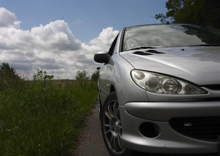 Peugeot 206 1,4 Hdi SOLGT billede 2