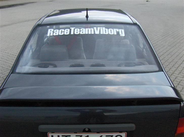 Opel Kadett E Sedan Gt "Solgt" - Proud Member billede 4