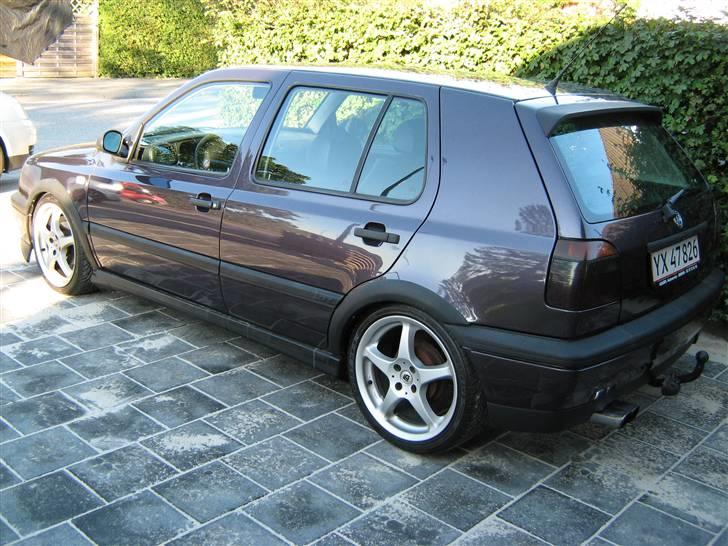 VW Golf *solgt* - Low rider  billede 1