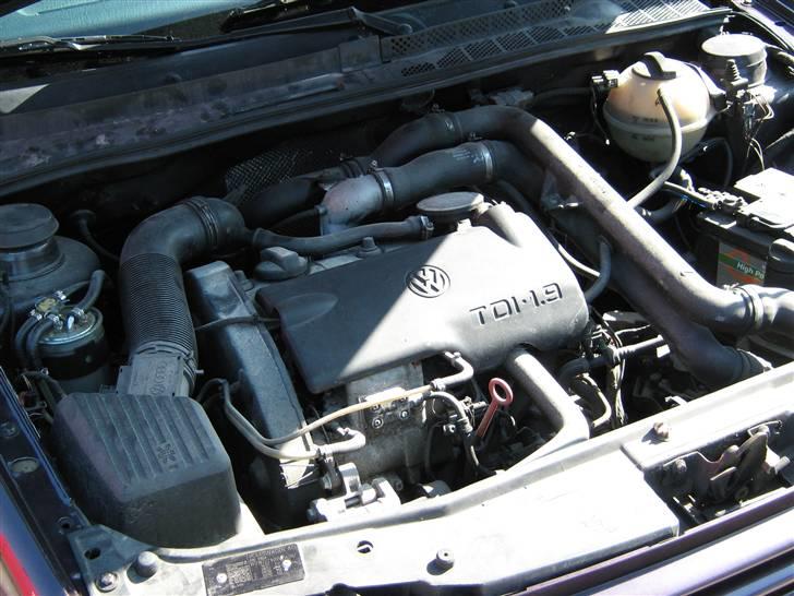 VW Golf *solgt* - Kommer en anden kabine snart  billede 4