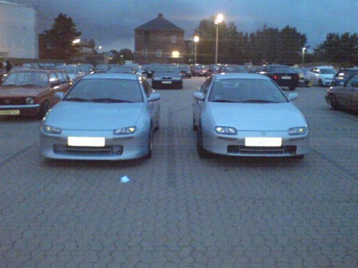 Mazda 323 F - Smadret :'( billede 16