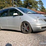 VW Sharan 1,8T 20V Solgt