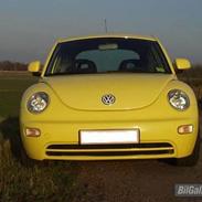 VW New Beetle