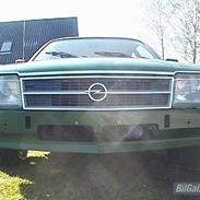 Opel Commodore C