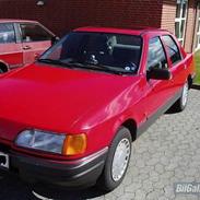 Ford Sierra plaza