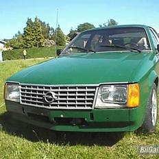 Opel Commodore C
