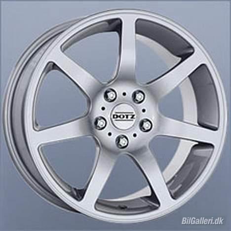 Renault Laguna - Så er fælgene fundet! Nu siger den "dumme" forhandler bare "Så skal du KUN vente 5-6 dage!" billede 6