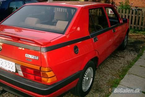 Alfa Romeo 75 2,0 billede 3