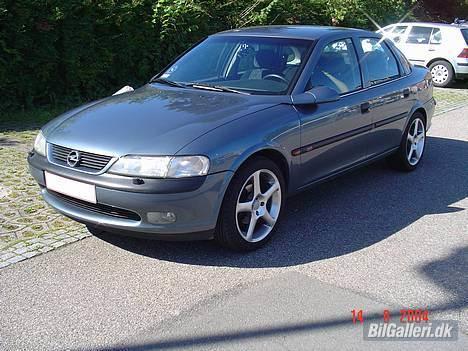 Opel Vectra B SOLGT - BILEN billede 3