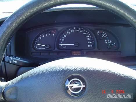 Opel Vectra B SOLGT - BLÅT LYS ? billede 9
