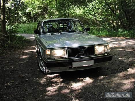 Volvo 240 GL billede 6